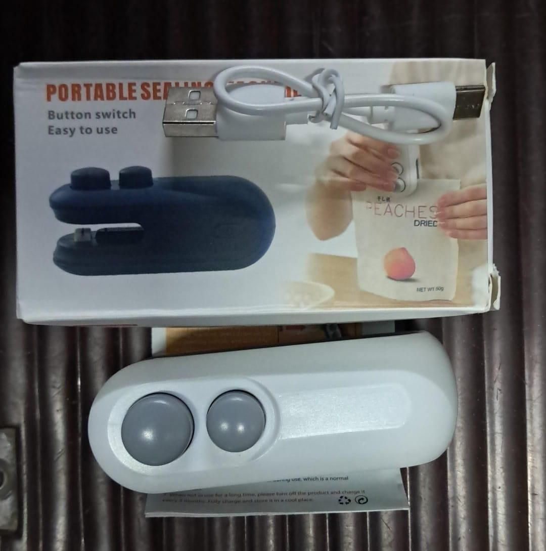 Portable Mini Sealing Machine 2-in-1 – USB Rechargeable Magnetic Bag Sealer with Cutter